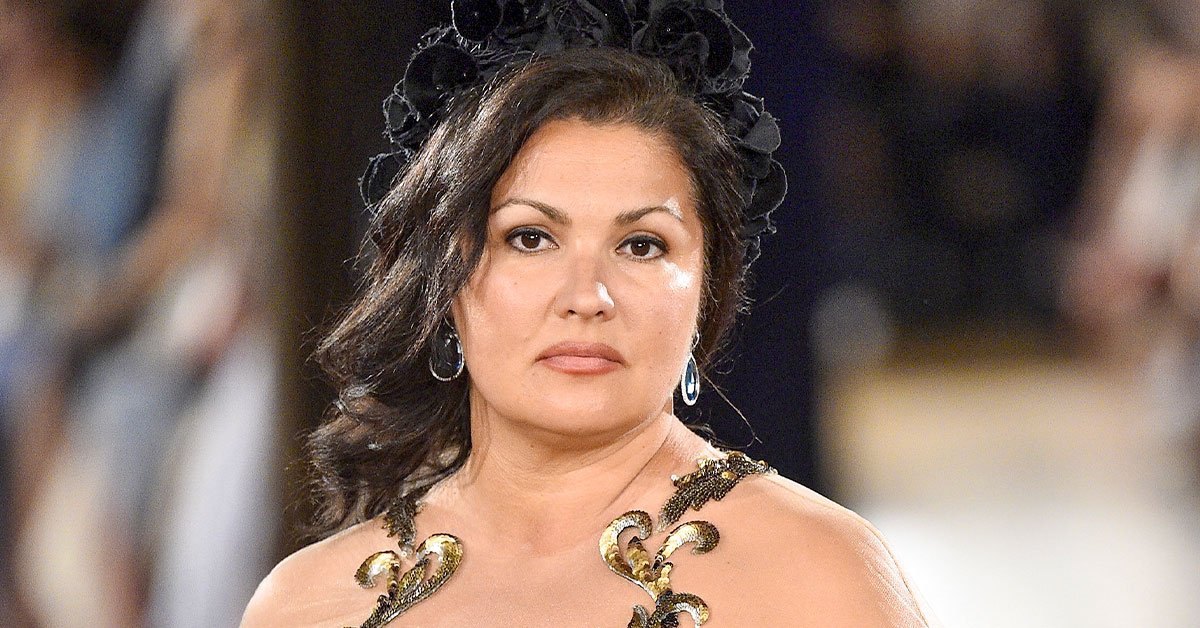 анна нетребко лишилась контракта