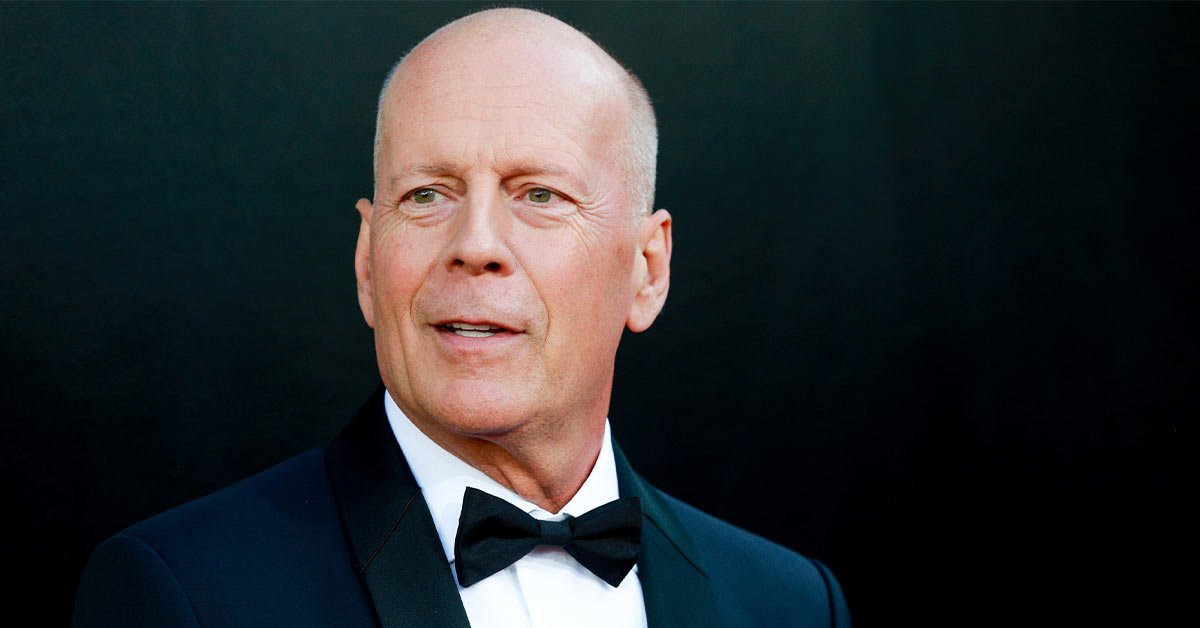 брюс уиллис завершает карьеру