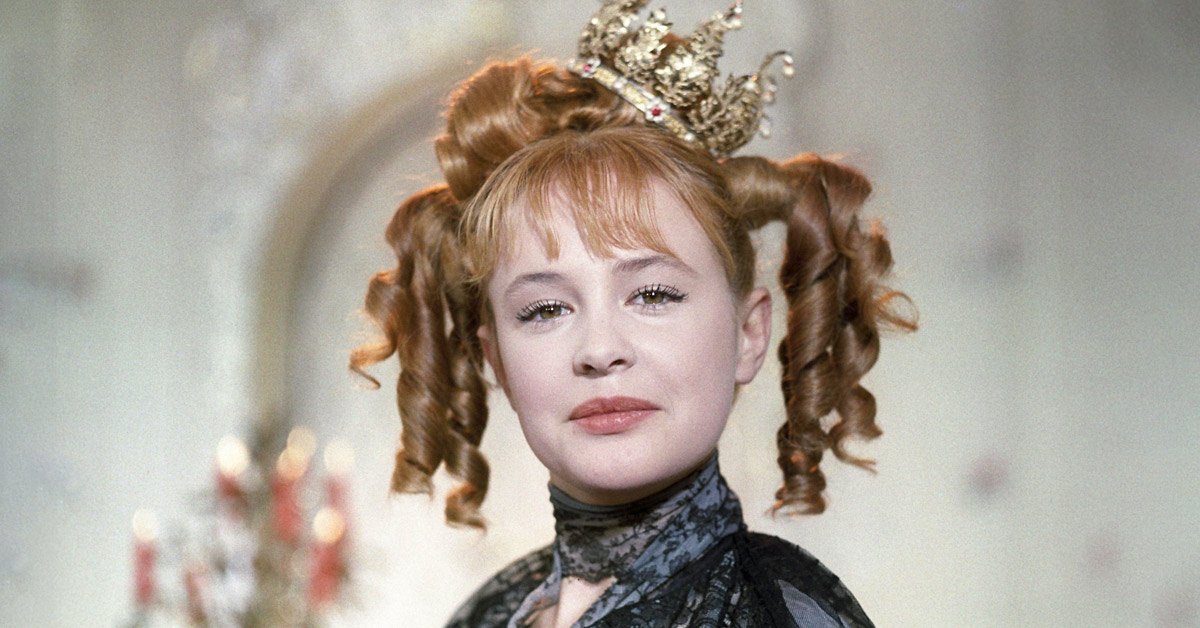 Марина Неёлова