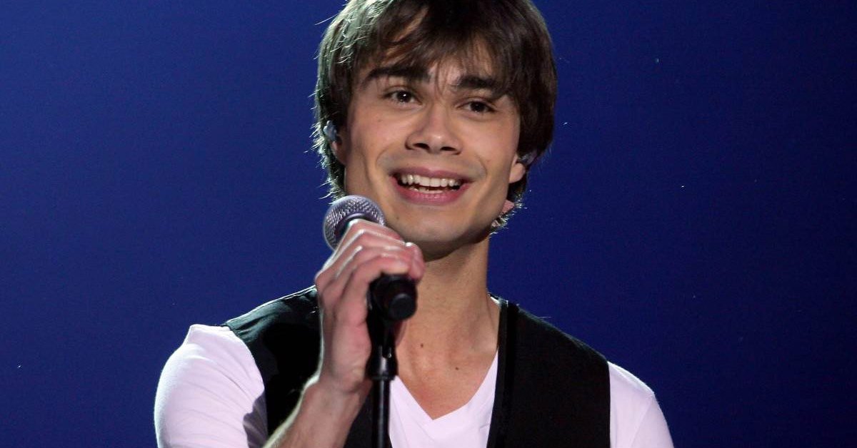 певец александр рыбак