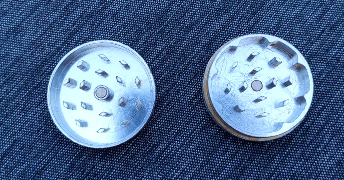 странный антиквариат