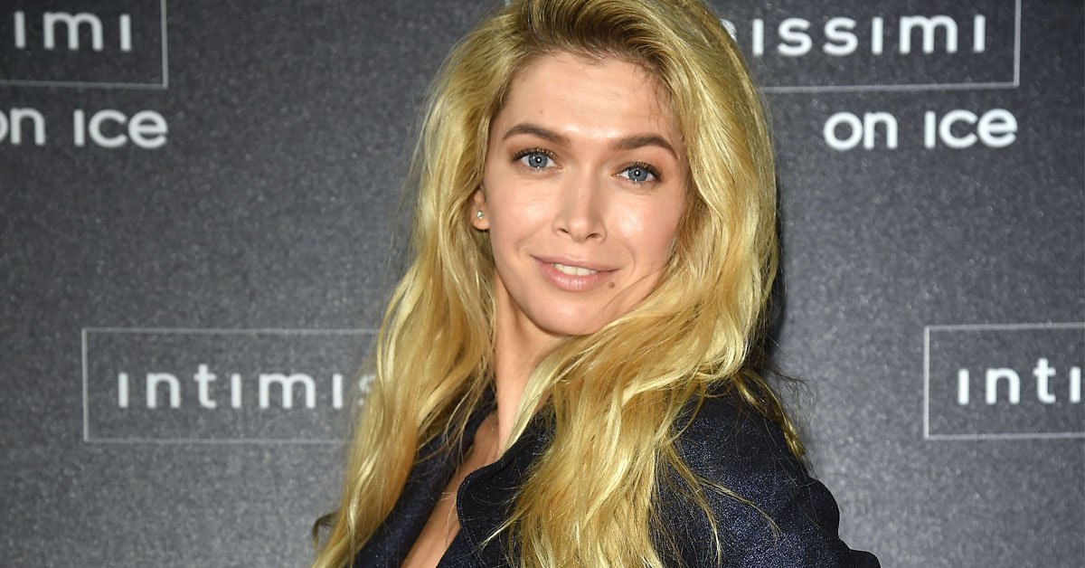 вера брежнева без макияжа