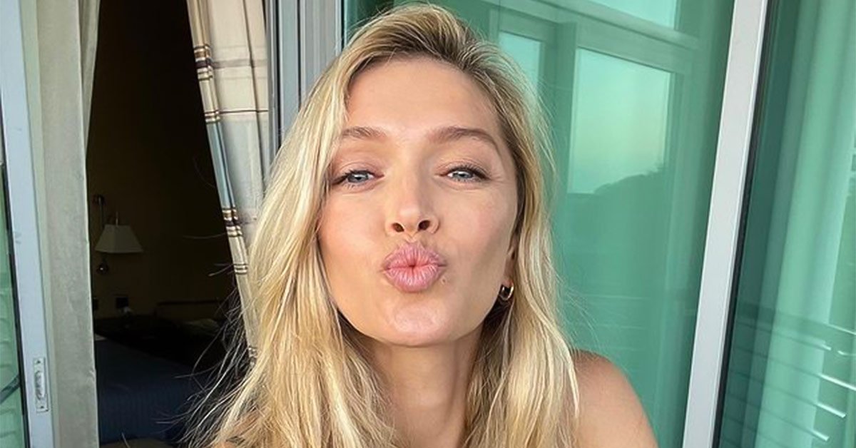 Вера Брежнева про свою профессию