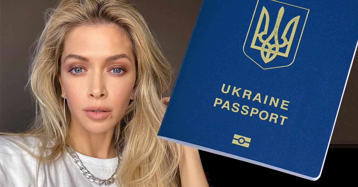 Вера Брежнева расплакалась на концерте