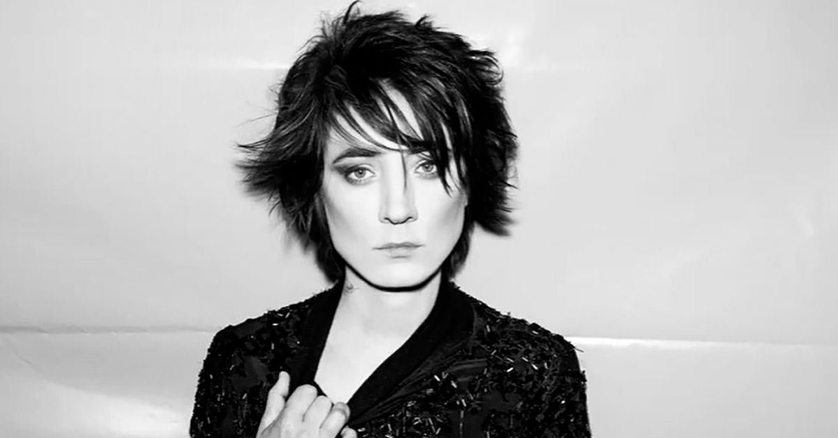 Земфира выступила с антивоенной речью